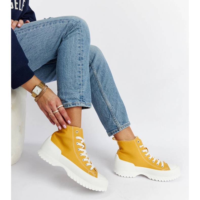 Yellow Ronchis high-top sneakers 1