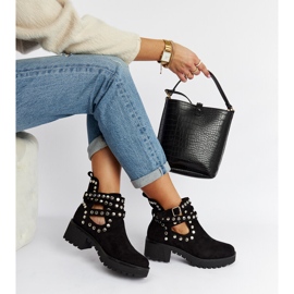 Black decorative platform ankle boots Thomas 1