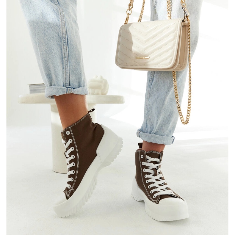 Green Ronchis high-top sneakers 1