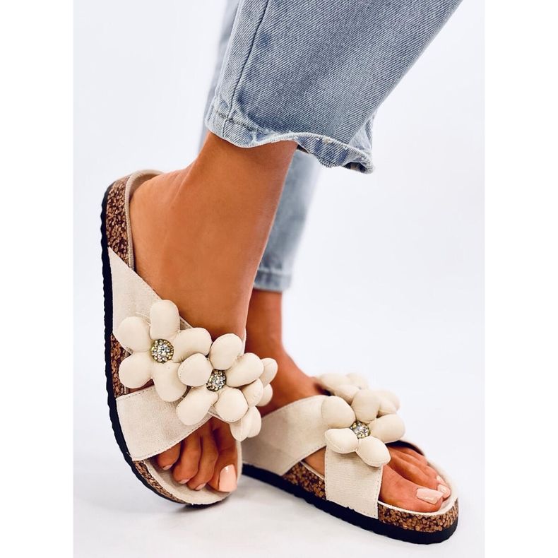 Charss Beige cork flip-flops with cushion flowers 2