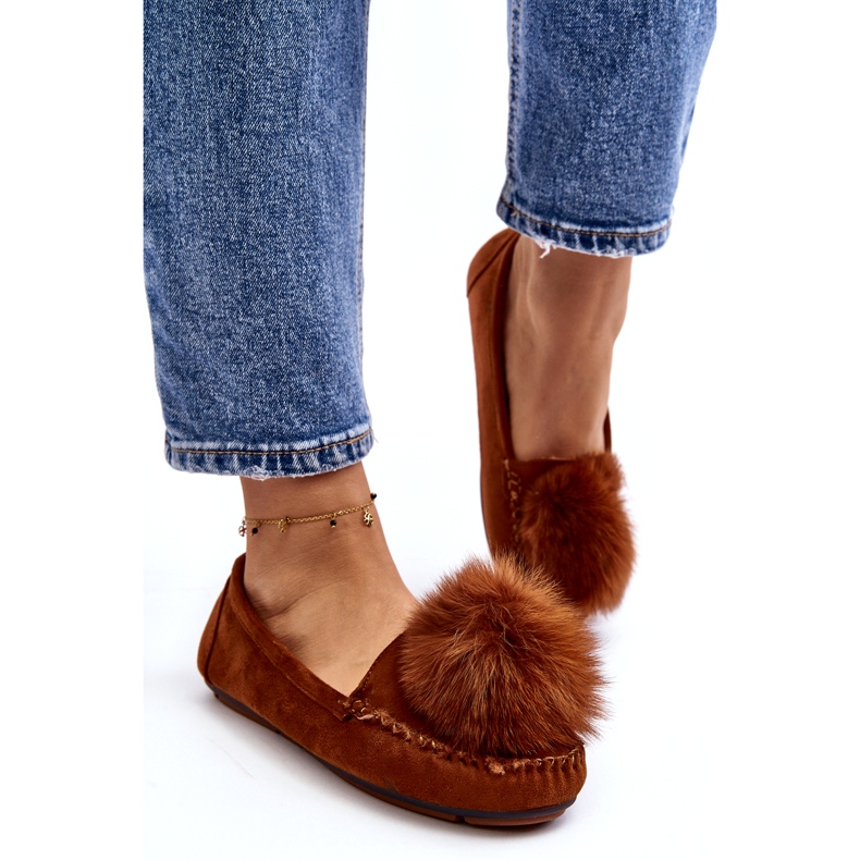Women's Camel's fur loafers with fur and pompom brown 2 Women's Camel's fur loafers with fur and pompom brown 2