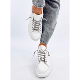 Sneakers with crystal laces Series WHITE/SILVER 1