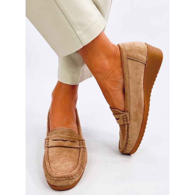 Vegar Khaki wedge loafers beige 1