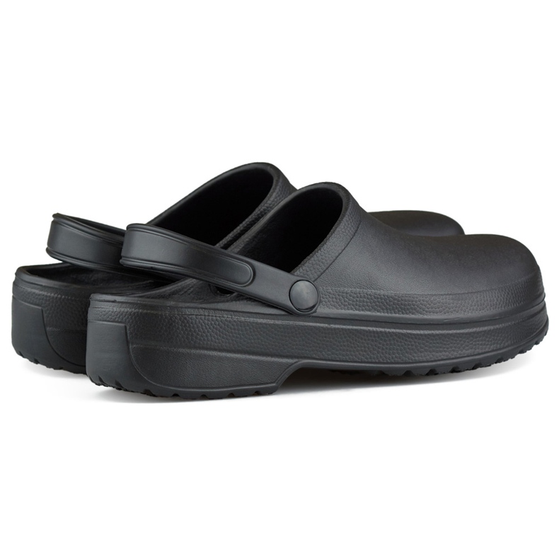 Black full-length Kroksy flip-flops 1