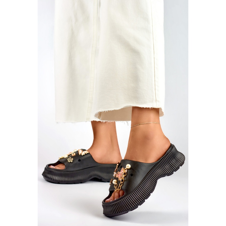 Women's black rubber flip-flops with decorations 2