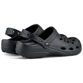 Black Crocs flip-flops 1