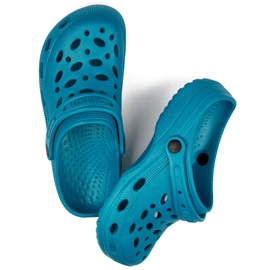 Green croc flip-flops 1