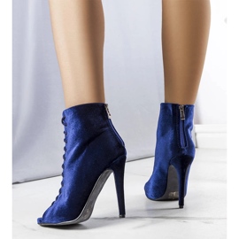 Blue elegant heels with Amora upper 1