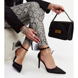 Black high heels with a bow by Ilaysa 1