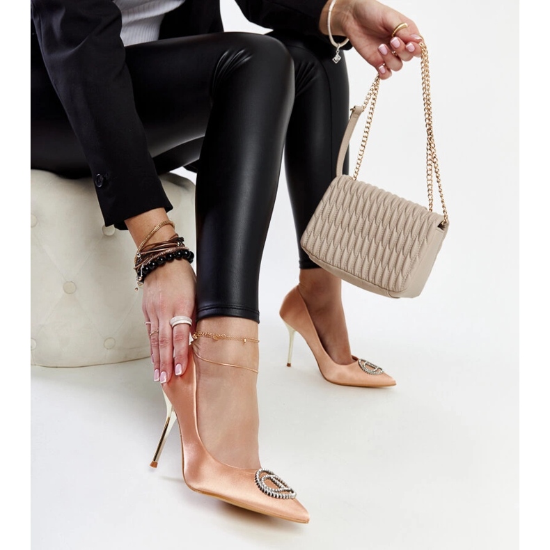 Light pink high heels with Elife zircons 1