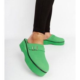 Green clog slides on the Lang platform 2