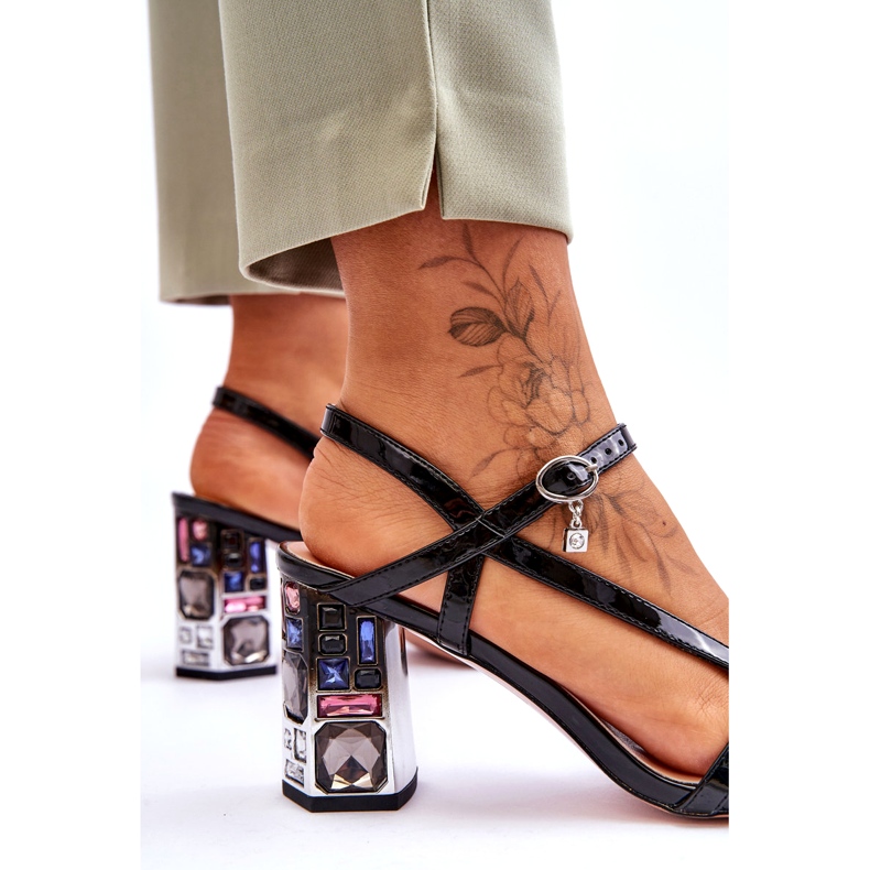 S.Barski Lacquered Sandals On A Decorative Cleat D&amp;A CR-232 Black 4