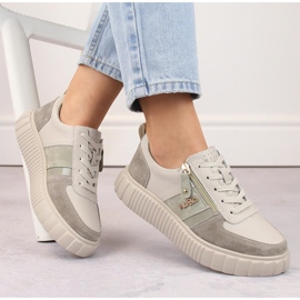 Beige women's leather shoes on the platform Filippo DP6121 1