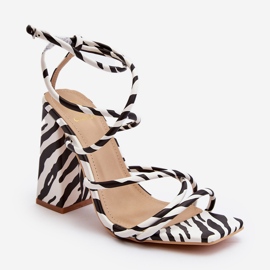 Fashionable White and Black High Heel Sandals Josette 2