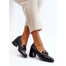 Vinceza Black Paliotte Patent Pumps With Chain 2