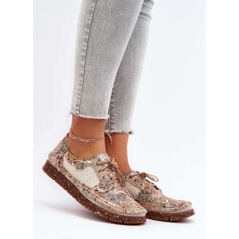 Patterned Women's Shoes Maciejka 06347-04 Beige 2
