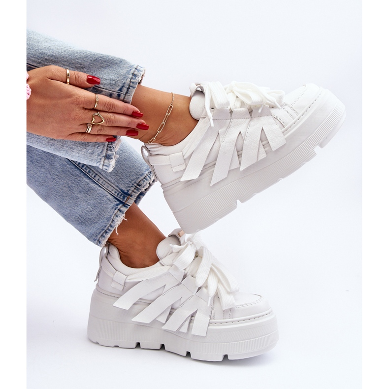 Zazoo 2F-7033 Sneakers on a massive platform, white 1