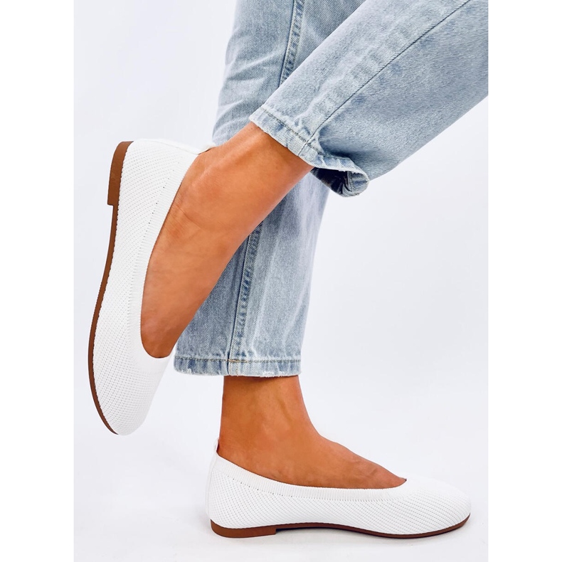 Cavaday White sock ballerinas 2