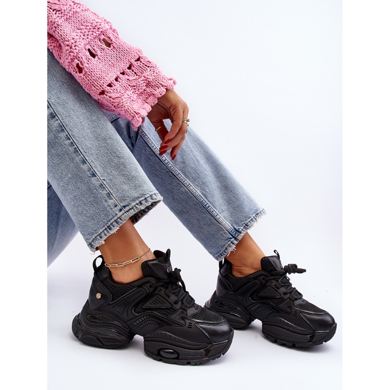 Sneakers with a massive sole GOE NN2N4045 Black 1