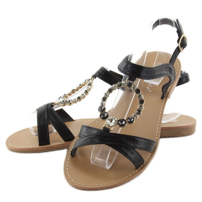 Sandals with decorative black stones 2