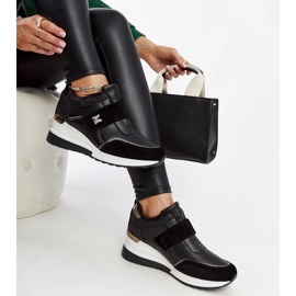Black wedge sneakers with Libuse Velcro fastening 1