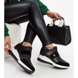 Black wedge sneakers with Libuse Velcro fastening 2