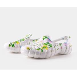 White rubber flip-flops with the Eliano pattern 1