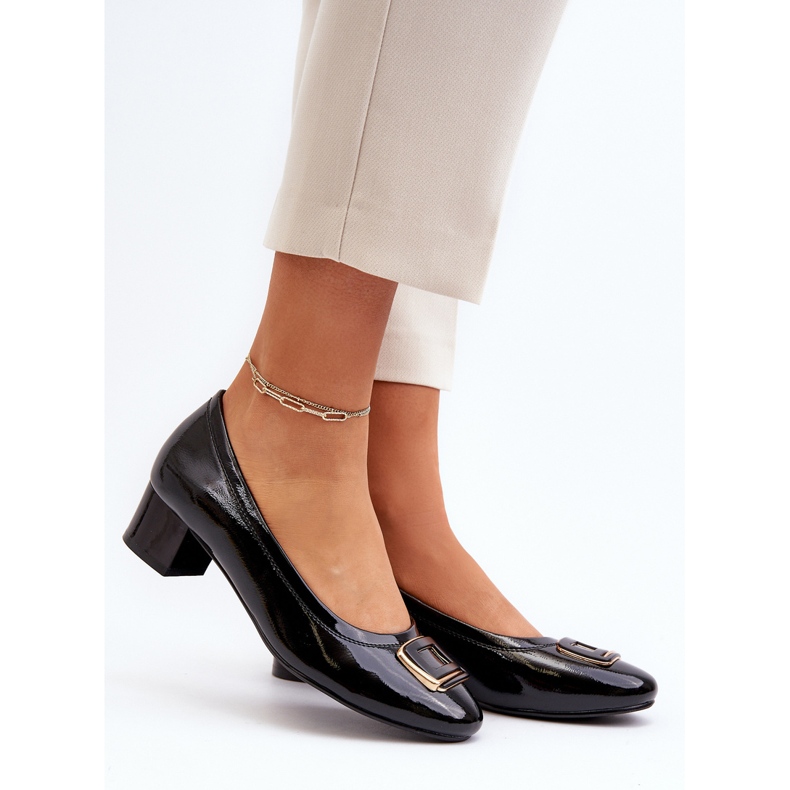 Vinceza Patent leather pumps on a block with a decoration, Black Enollia 2