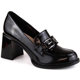 Vinceza W JAN294 black patent leather low-heeled shoes 1