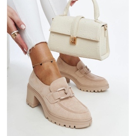 Beige shoes with a leather insert from Vinceza 1