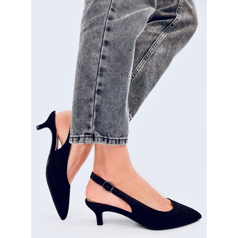 Malloi Black low heels with an open heel 1