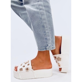 Seastar Thick-soled flip-flops with a Lancaster White teddy bear 2