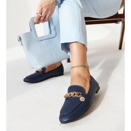 Navy blue loafers with a Scaletta chain 1