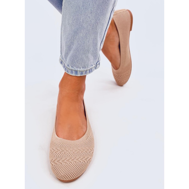 Newey Beige knitted ballet flats 2