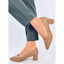 Crafts Khaki Low Heel Pumps beige 2
