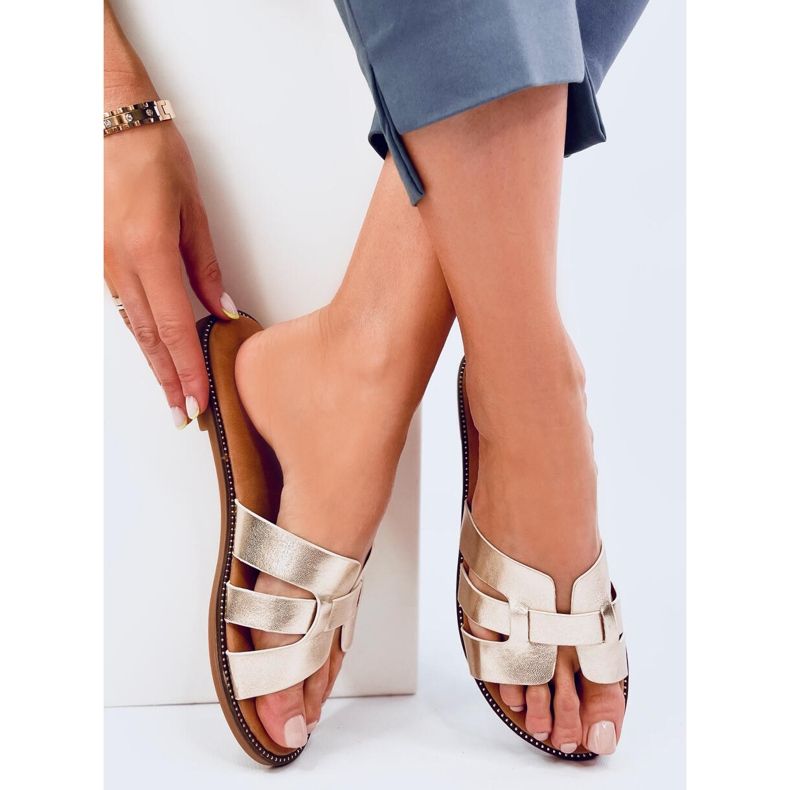 Charnes Gold women's flip-flops golden 1