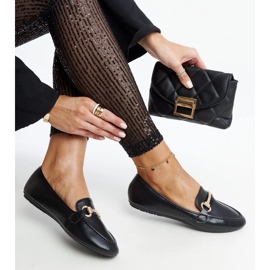 Black moccasins with a decorative buckle, Paddy 1