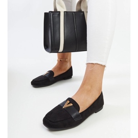 Black moccasins with Namal decoration 1