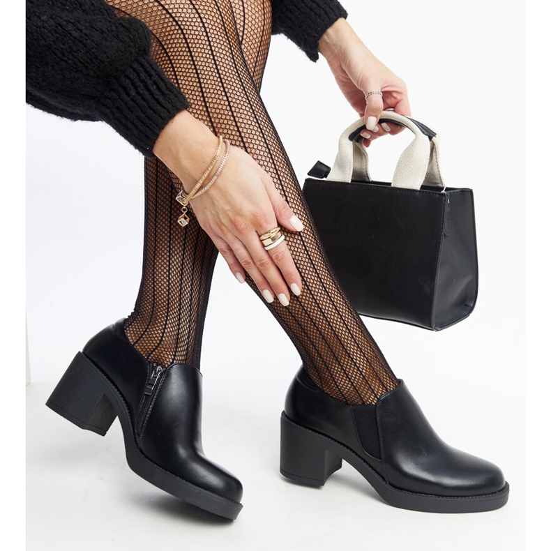 Black Lavia high-heeled shoes 1