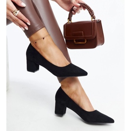 Black Araxi high-heeled pumps 1 Black Araxi high-heeled pumps 1