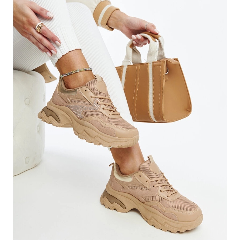 Brown platform sneakers decorated with Maras zircons 1