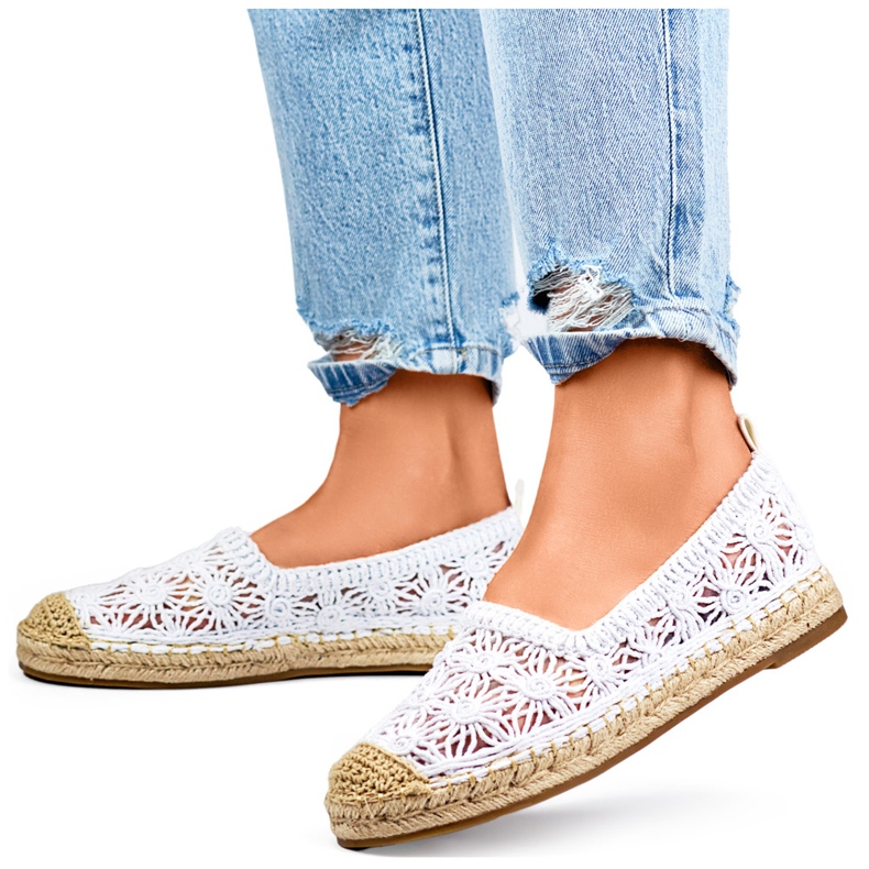 Women's white lace espadrilles 2