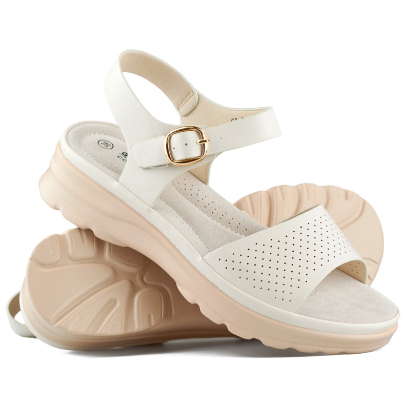 Goodin Comfortable women's sandals with a breathable insole beige 1