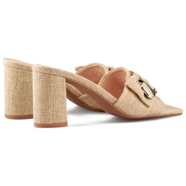 Beige high-heeled flip-flops with a bow, flip-flops with a teddy bear 1
