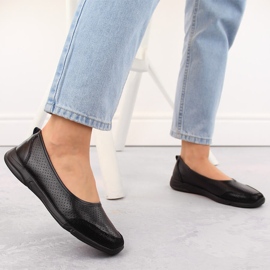Women's openwork leather ballerinas black eVento 3621 7