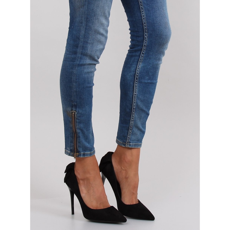 Suede heels with a bow LE035 Black 1