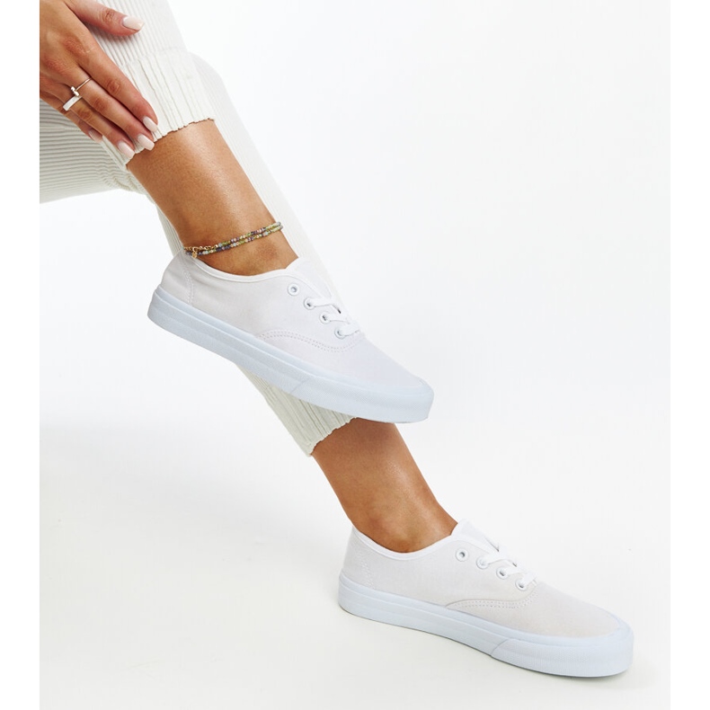 White fabric sneakers by Fantina 1