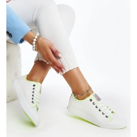 White women's sneakers with Cross Jeans color 1