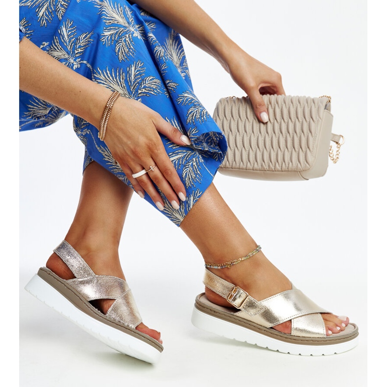 Ithar gold leather platform sandals golden 1