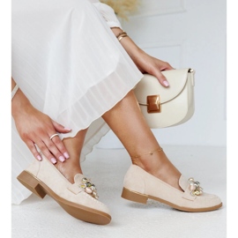 Light beige moccasins with Dahera decorations 2